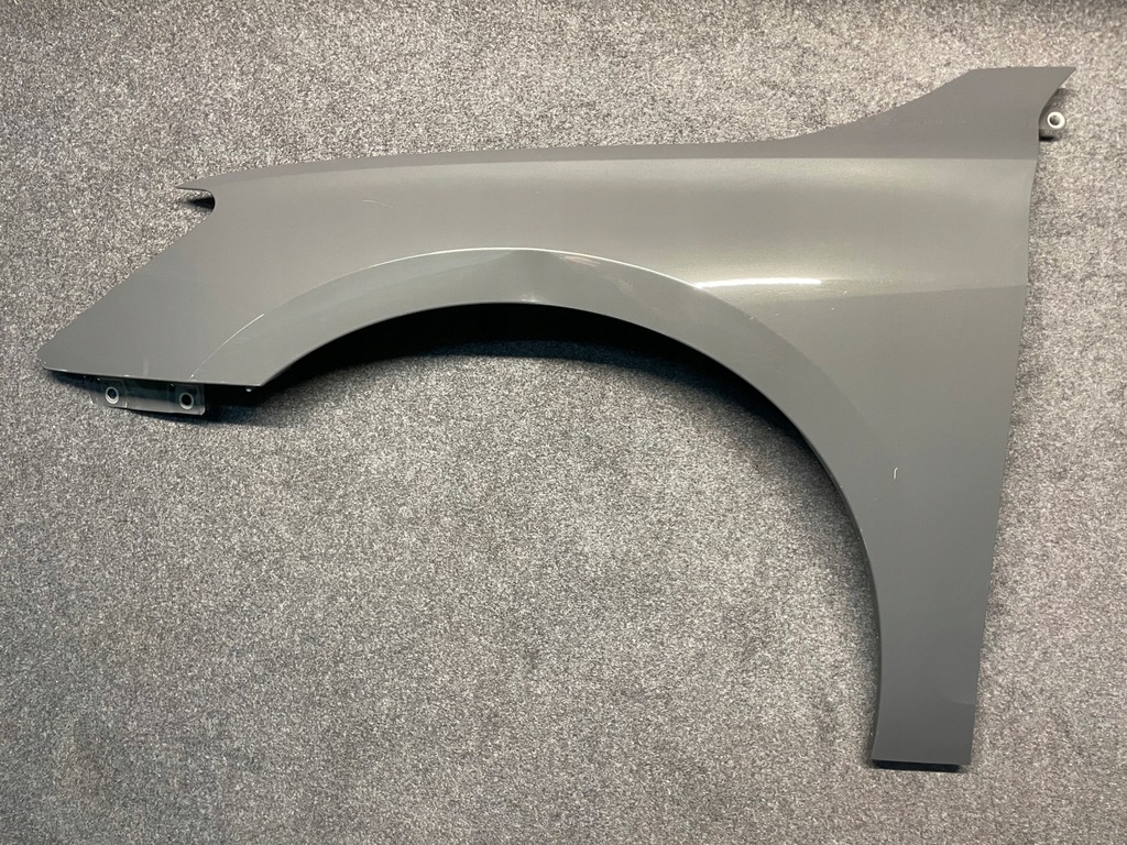 фото №1, Audi a3 8y крыло левый передний oryg.