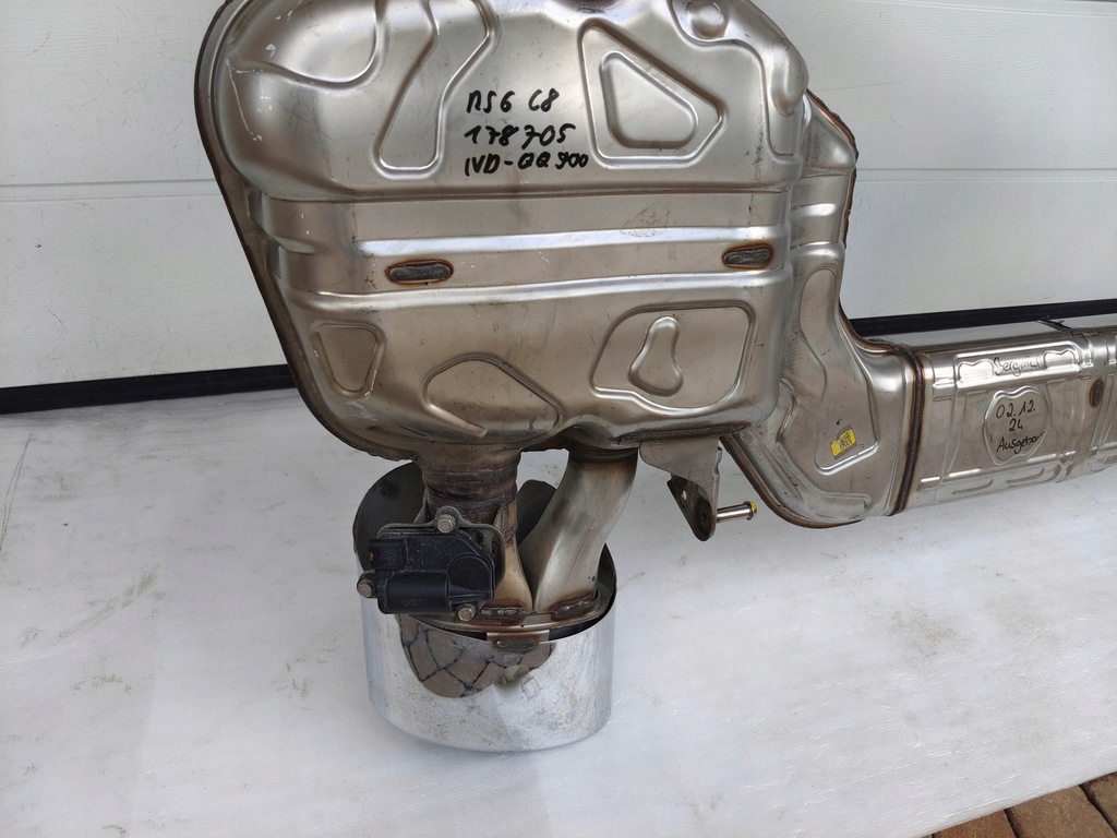 фото №6, Audi rs6 c8 вихлоп гасник активний 4k0253611a