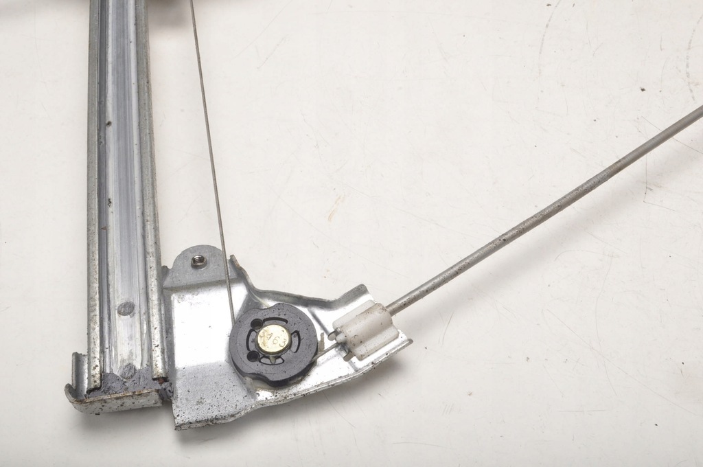 фото №10, Toyota tundra подъемник стекло задняя задний 00-06