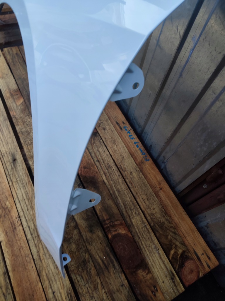 Крило ліве перед передній сталевий audi a7 4k8 02.18-03.25r лак ls9r Ціна