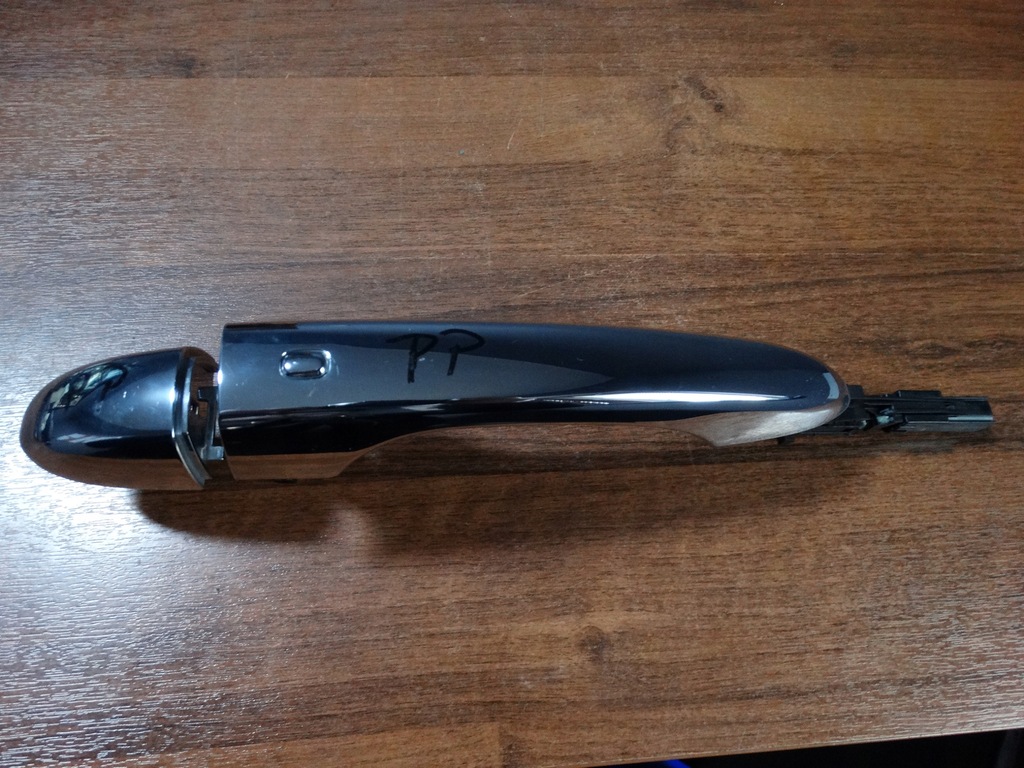 фото №1, Idealna ручка права keyless maserati levante 1