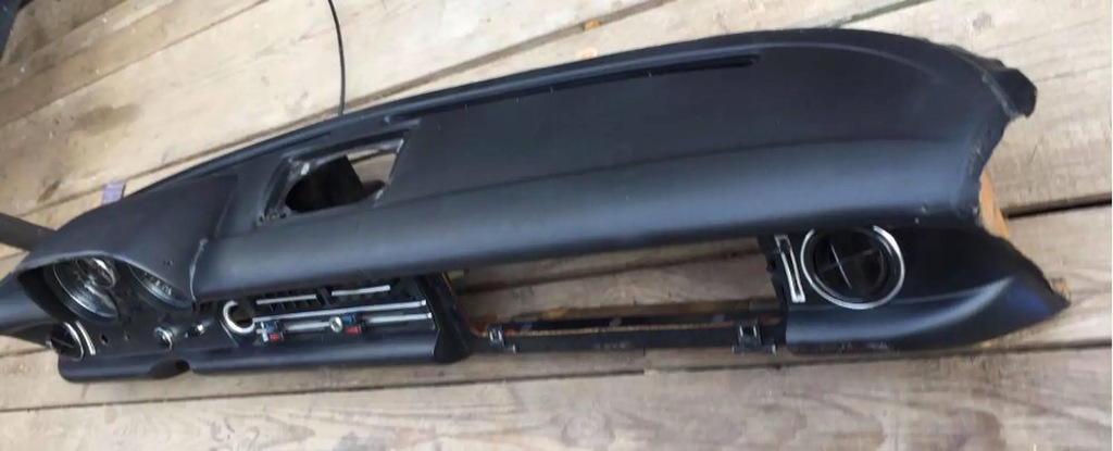 фото №9, Mercedes-benz w115 1973 панели приборная консоль счетчик kpl.