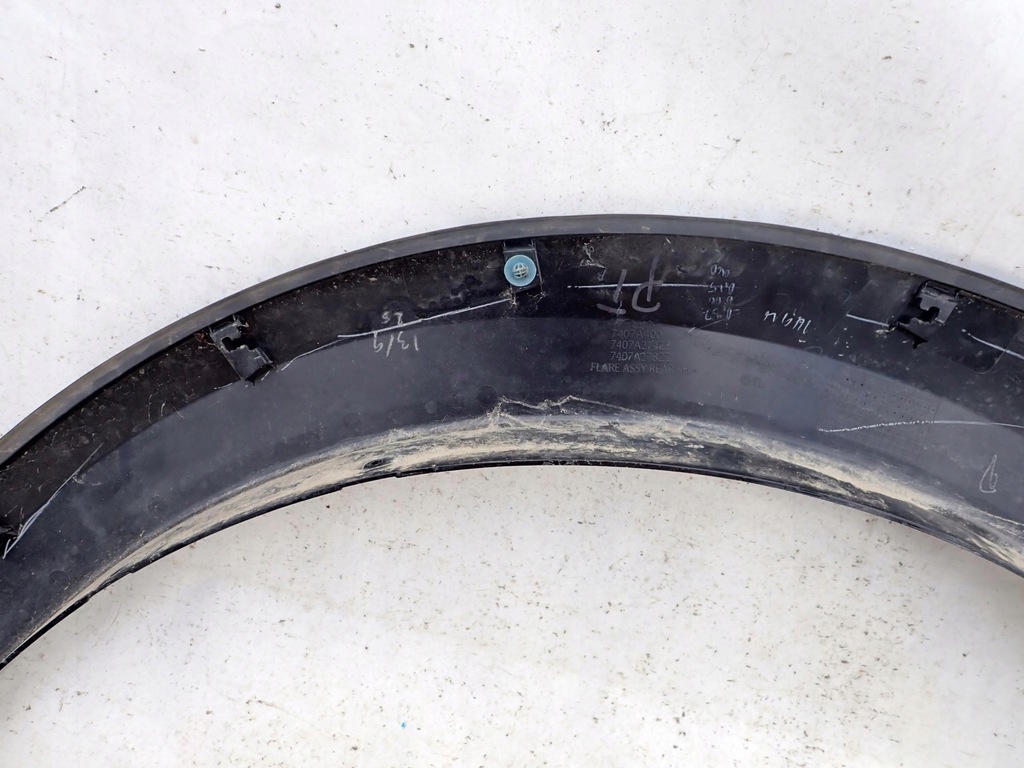 фото №9, Mitsubishi l200 15- молдинг крила права задня