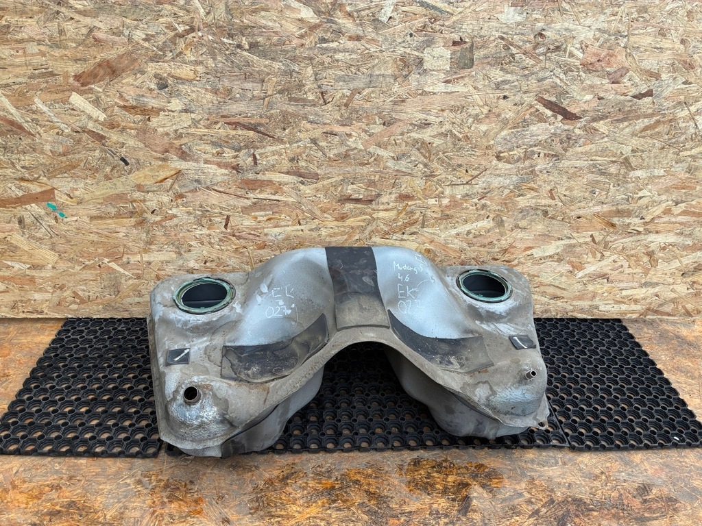 фото №1, Ford mustang 5 v 4.6 bak топлива стальной 7r33-9k007-ae