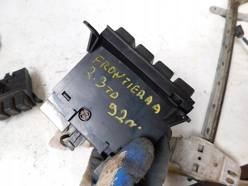 фото №9, Opel frontera a 92r переключатель панель дворник