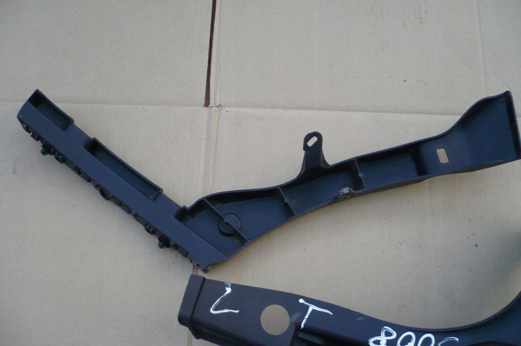 фото №6, Peugeot 3008 i направляющая бампера правый задняя 2 szt.