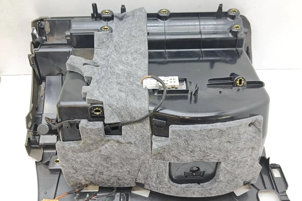 фото №7, Бардачок audi q5 8r 8r1857035 3.0l дизель 2015