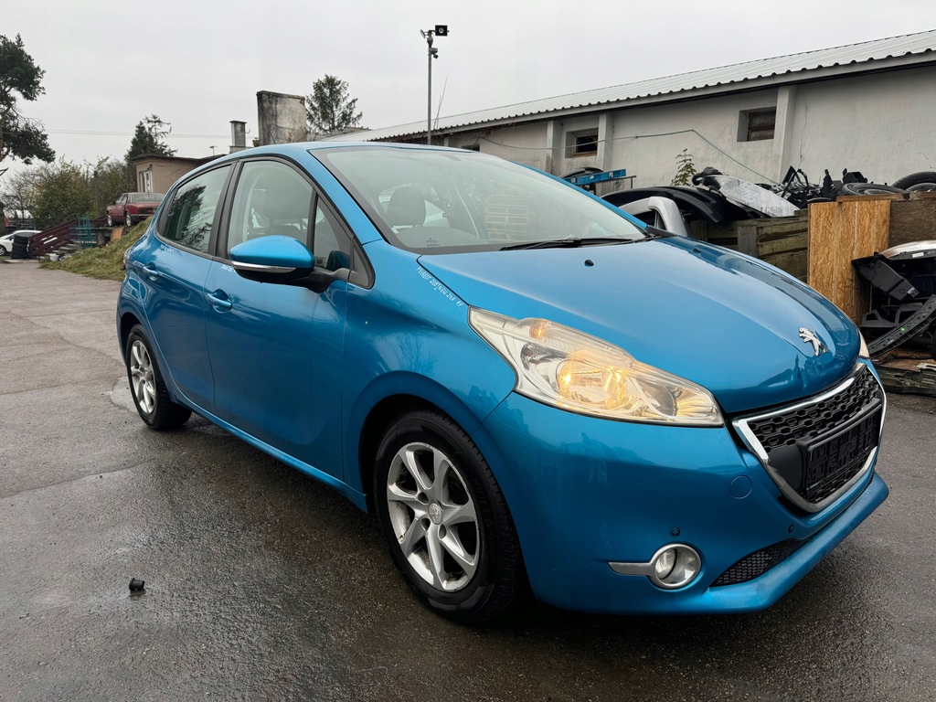 фото №12, Peugeot 208 i бампер перед передний kgw