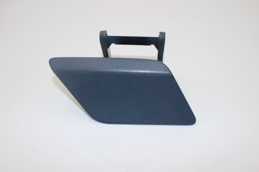 фото №1, Заглушка розпилювача права mercedes c klasa a2048804324 оригінал