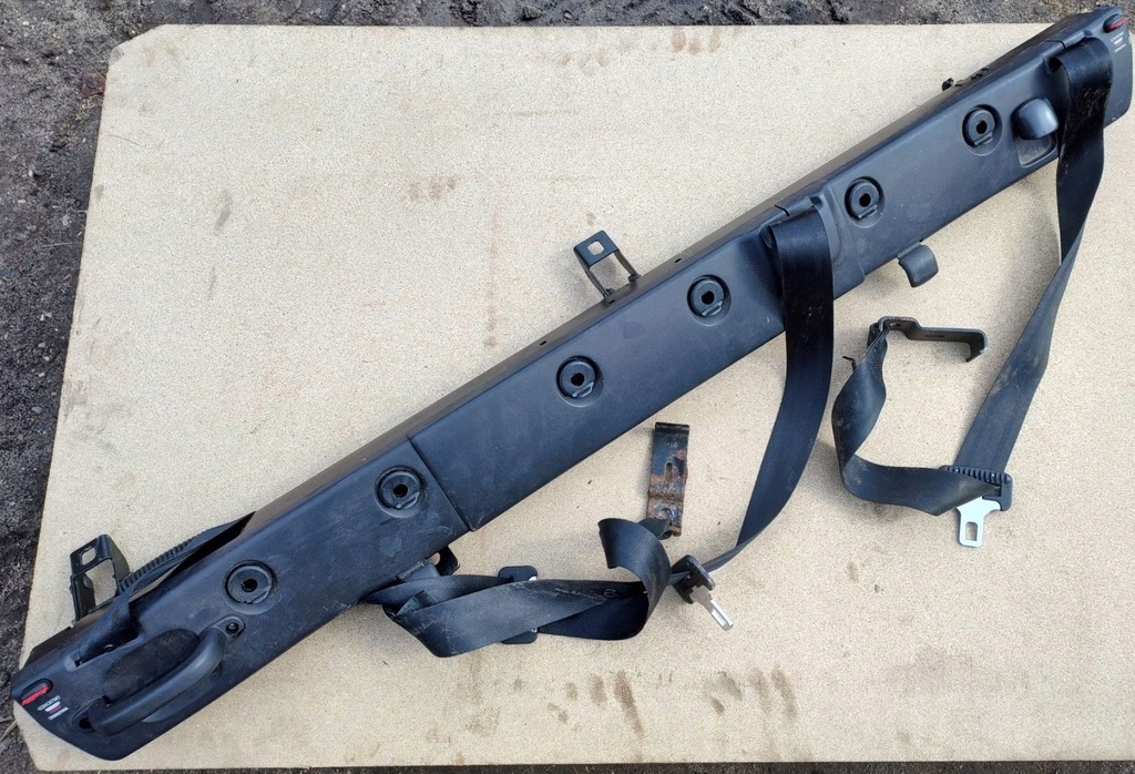 фото №4, Saab 9-3 ys3d балка ремней задняя комплект