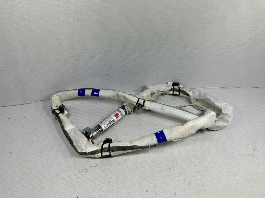 фото №1, A4 8k lift kombi шторка безопасности левая 8k0880741f