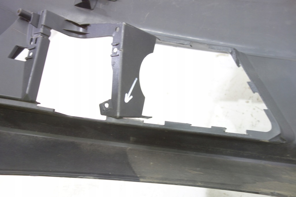 фото №10, Бампер перед audi a4 b9 15-19 4pdc 8w0807437