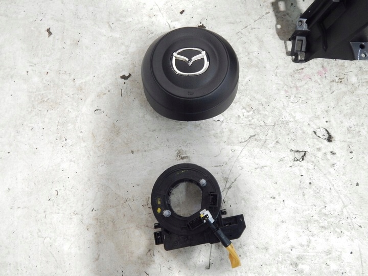 фото №6, Подушки безопасности воздушные приборная панель mazda 3 bm 13-19 консоль комплект подушек приборная панель a