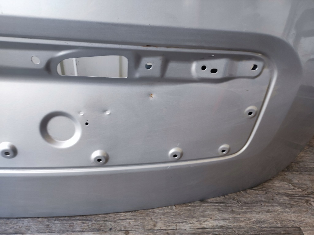 фото №10, Крышка багажника задняя задняя ----- dacia lodgy lift 2017 -