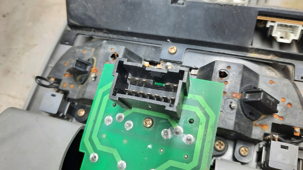 фото №13, Освещение лампа салона 1k53e51410 kia carnival ii