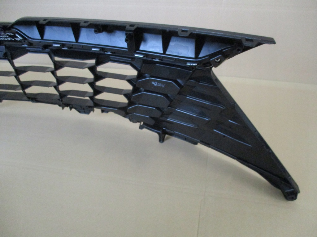 фото №8, Решітка радіатора решітка радіатора kia sportage 5 v pod камера 86350-r2030