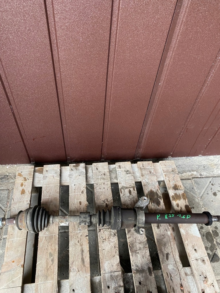 Купить Приводной вал правый перед mini r55 clubman r56 1.6 d 7585382 механическая коробка передач