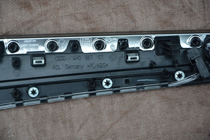 фото №13, Молдинг обивка dekor audi a8 d4 long 4h4867470