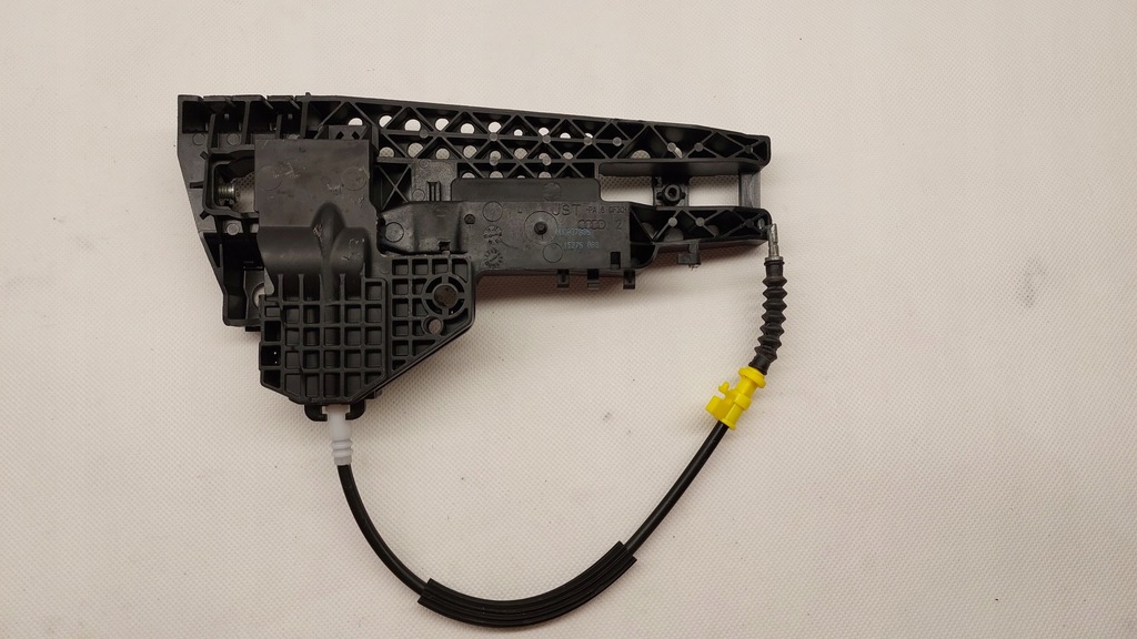 фото №6, Кронштейн ручка задняя левый audi q3 8u 8u0837885