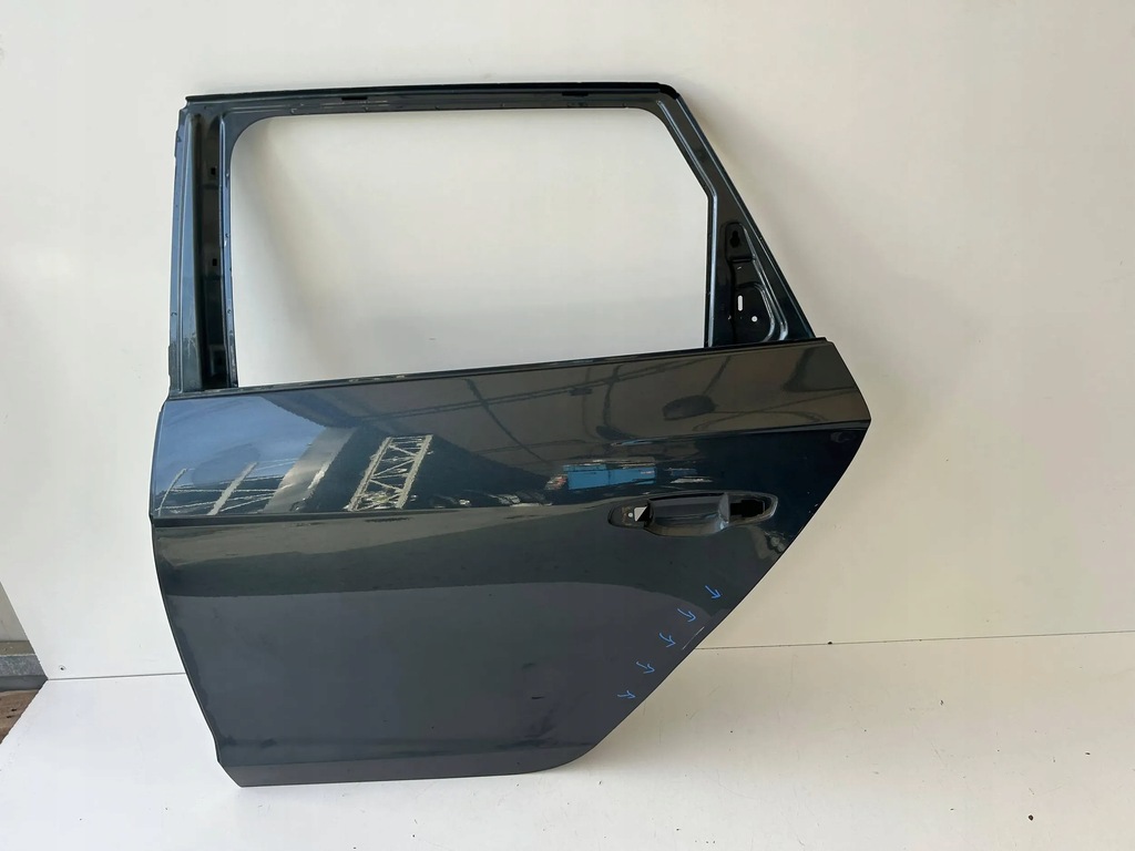 фото №1, Seat leon 5f9 kombi дверь левая задняя оригинал