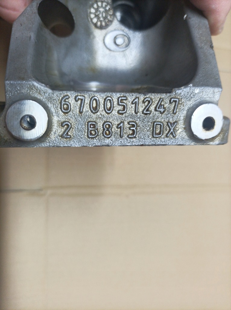 фото №3, Alfa romeo stelvio 2,9 кронштейн двигателя