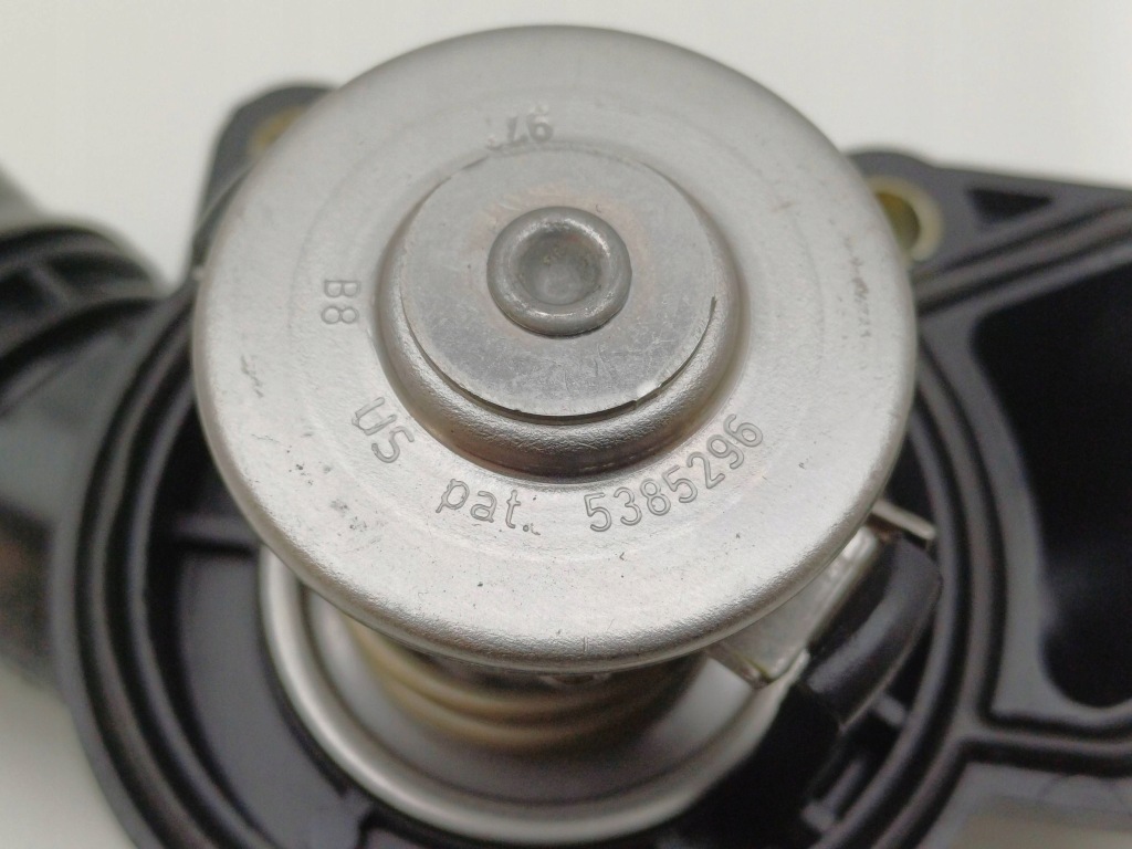 Корпус термостата bmw e39 2.2 бензин 5482010 nr31 Зі Шроту