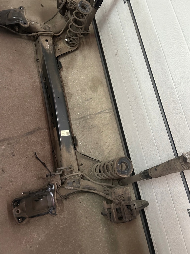 фото №1, Vw golf viii 8 20-24r балка oś задняя 5h0039104