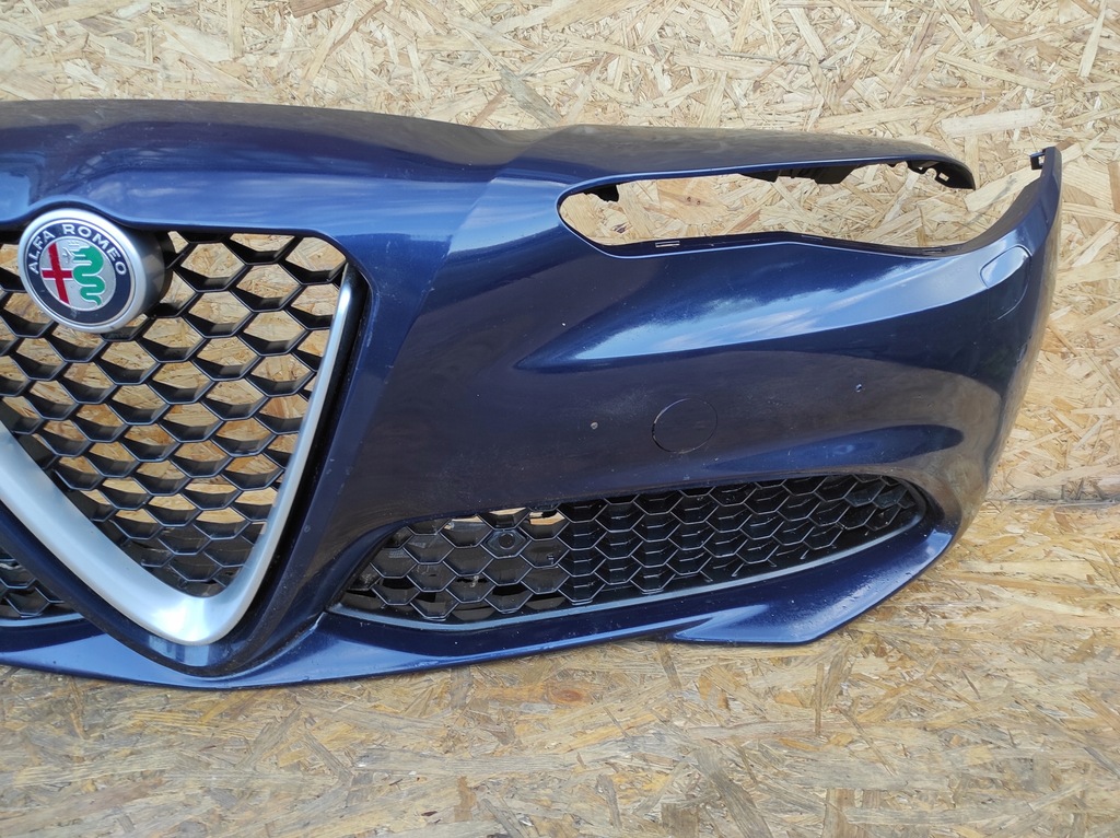 фото №6, Бампер передній омивачі 4 pdc alfa romeo giulia