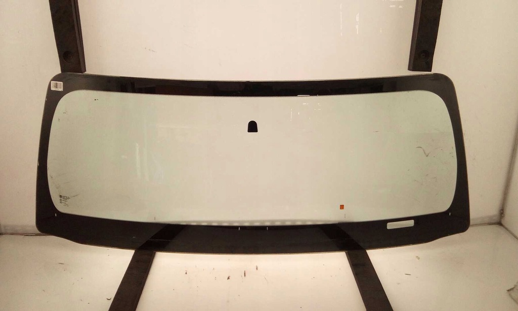 фото №1, Стекло лобовое hummer h3 2005-2010 оригинальная