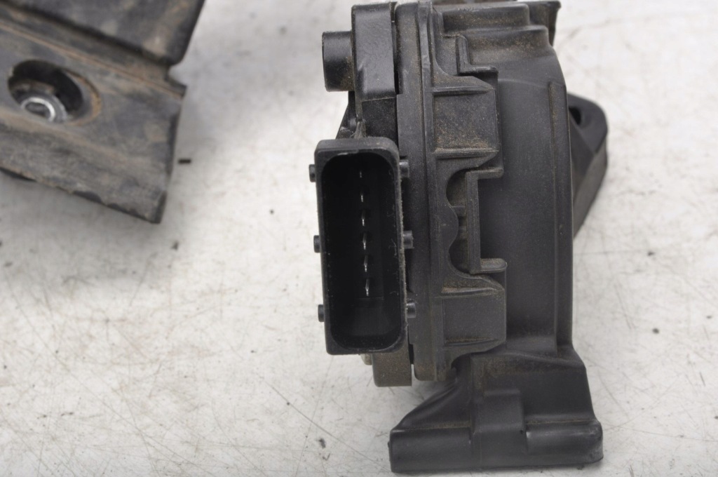 фото №2, Kia sorento ii 2.2 crdi педаль газу потенціометр anglik