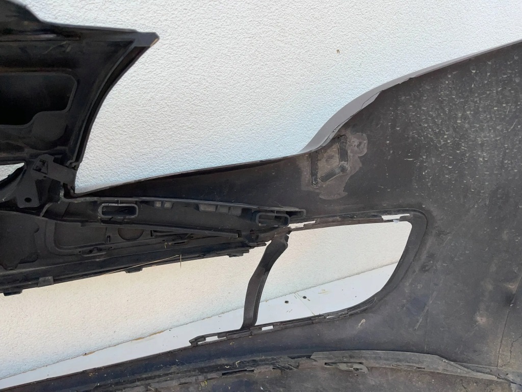 Бампер перед передний renault megane 3 3 рестайлинг  11- 620221285r в Украине