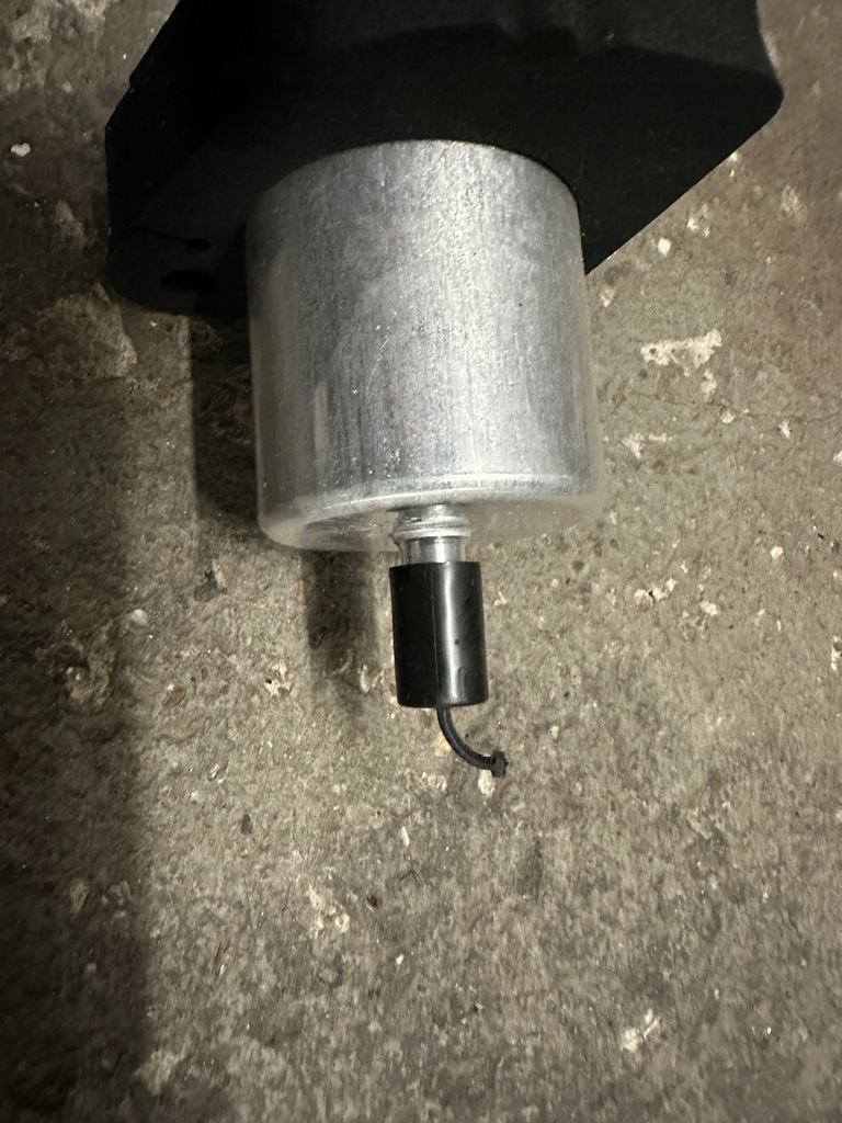 фото №5, Фільтр пального audi a5 8t 8t0127401a