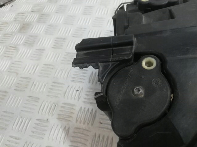 фото №7, Лампа передня права vw sportsvan lift 517941006d