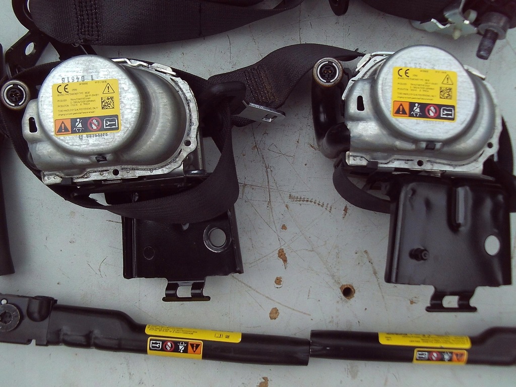 фото №5, Opel astra k 5 комплект натягувачі ременів ремені перед i задня