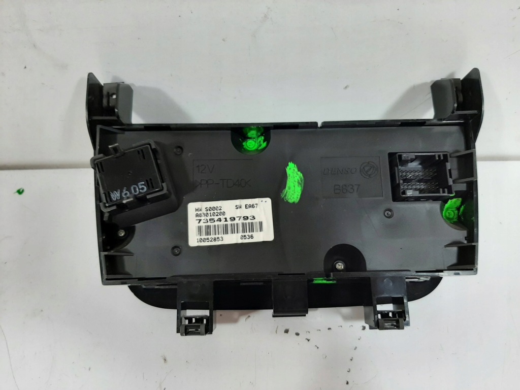 фото №11, Fiat grande punto 3d 06r панель обдув кондиционера 735419793