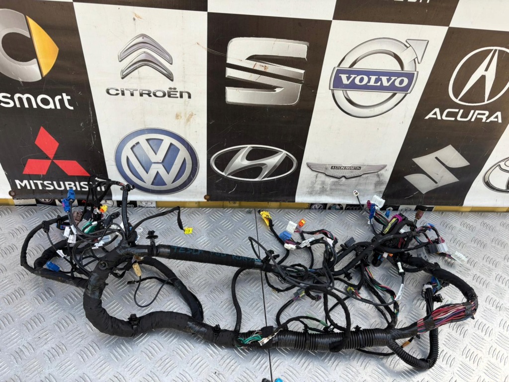 Купить Tesla model s lift электропроводка pod консоль eu. 1004422