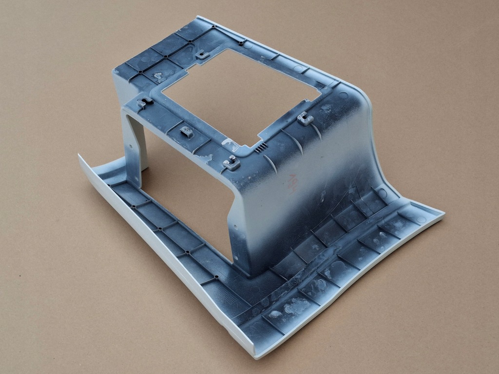 фото №9, Iveco s-way підніжка правий нижній корпус ніша білий 194 5802465526