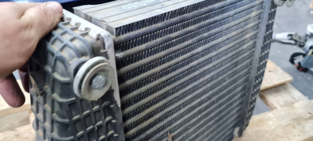 Maserati quattroporte vi радиатор воздуха интеркулер правый 3.8 16474840 Цена