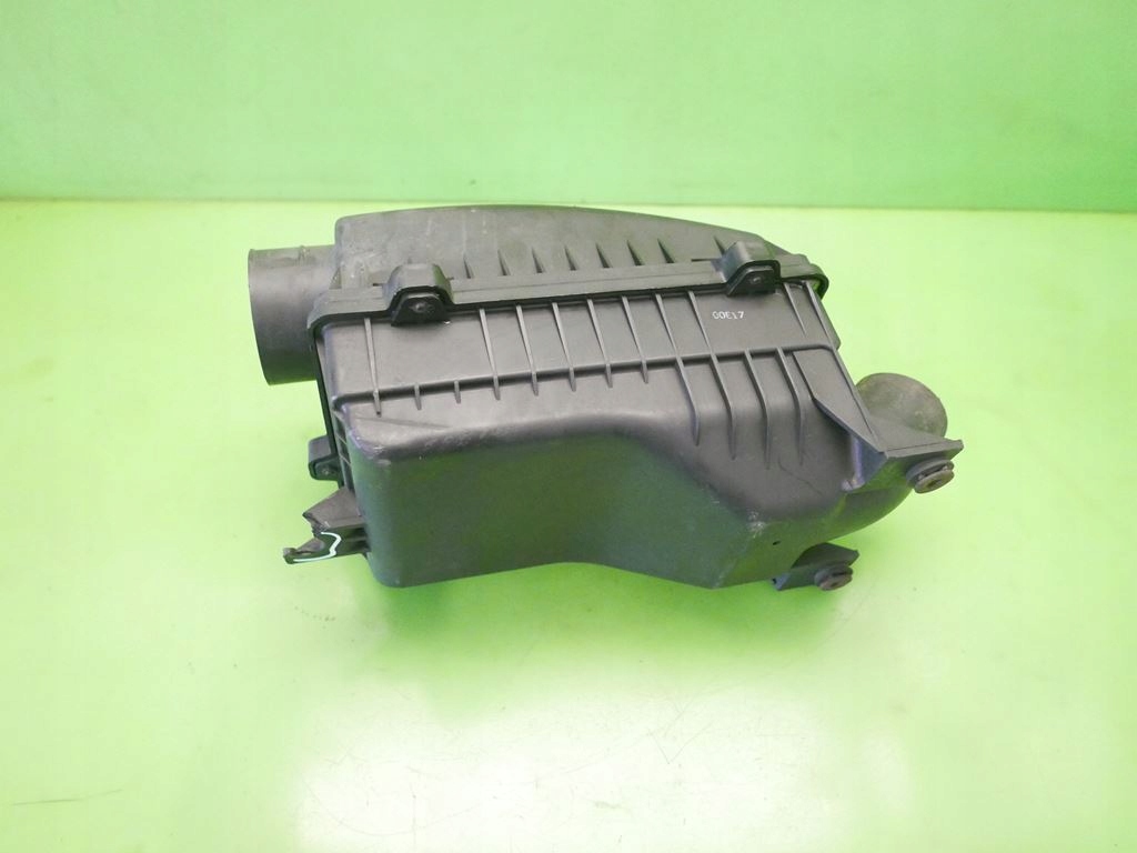 фото №7, Корпус фильтра воздуха kia carnival i 2.9tdi 99-