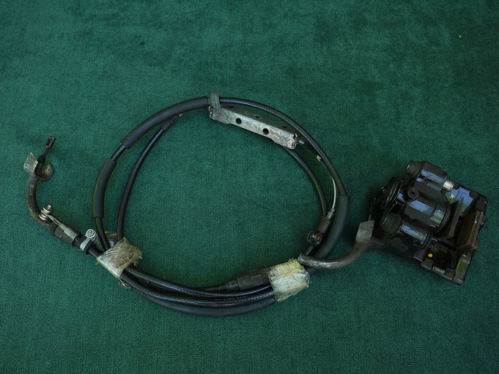 фото №1, Супорт кліпса aston martin db9 rapide vantage