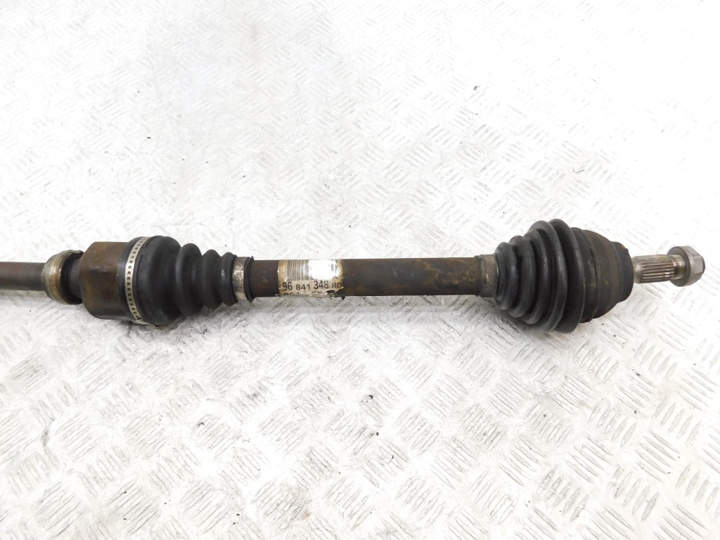 фото №3, Приводной вал правая перед 9684134880 - citroen c4 ii ds4 1.6 thp vti