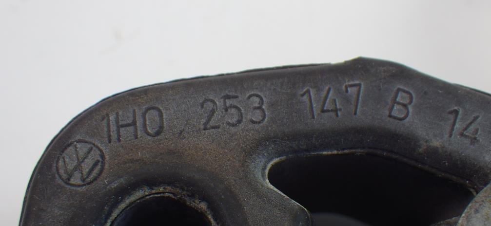 фото №11, Кронштейн кронштейн глушника 1h0253147b audi a1 a3 s3 q7