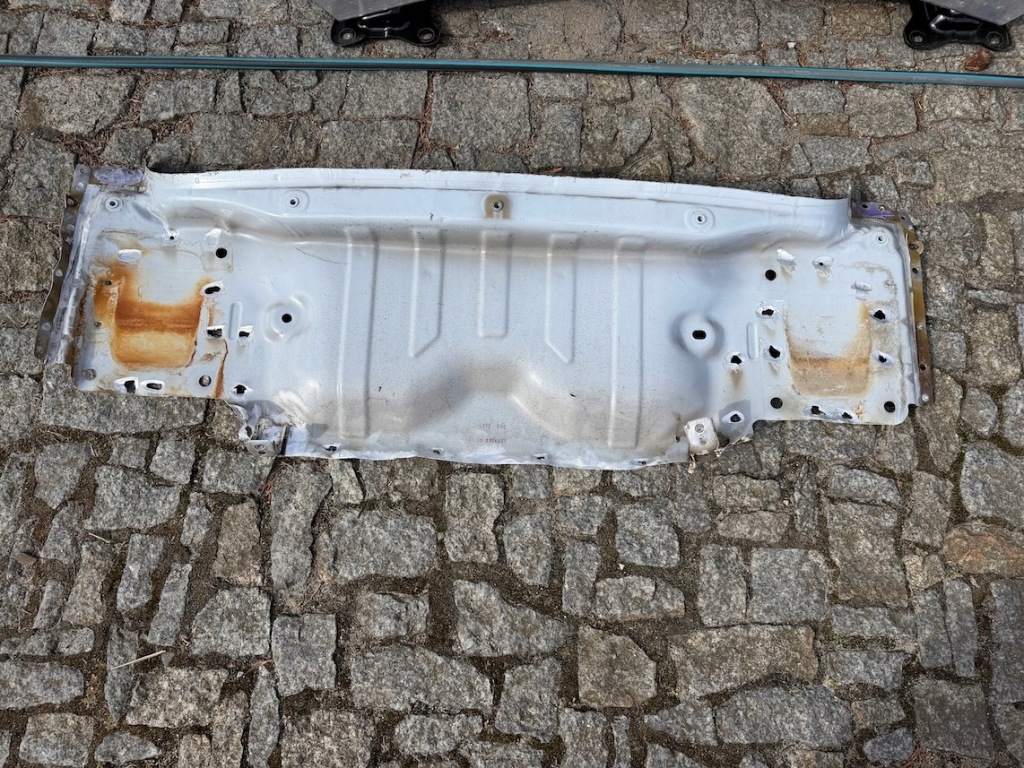 Купить Tesla my model y ремень задний усилитель оригинал 1073865-00