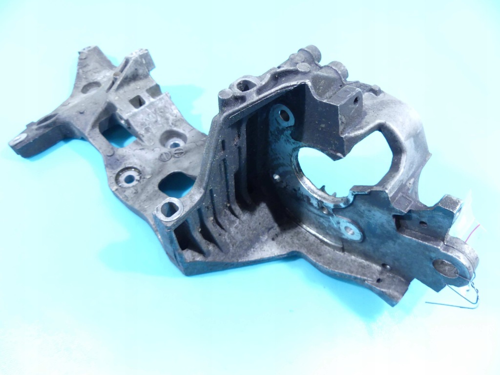 фото №1, Основа кронштейн генератора skoda octavia iii 1.6tdi