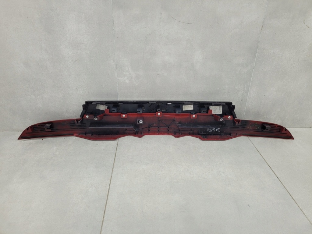 фото №10, Накладка молдинг накладка крышки багажника задняя suzuki sx4 s-cross 2 ii 21-