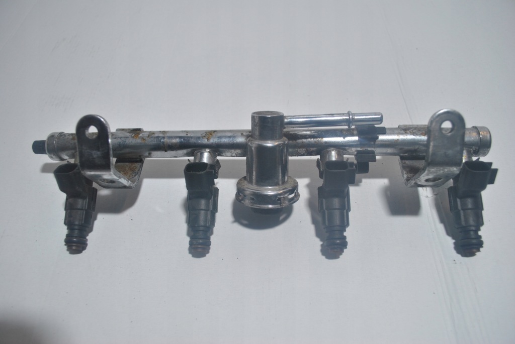 Форсунки інжектор mini cooper r50 04891192aa 028015599 Доставка