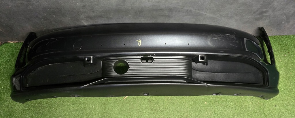 Купить Бампер перед передний porsche taycan 9j1