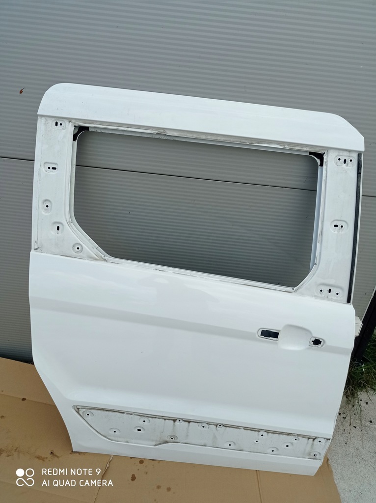 фото №1, Transit tourneo connect двері праве w колір