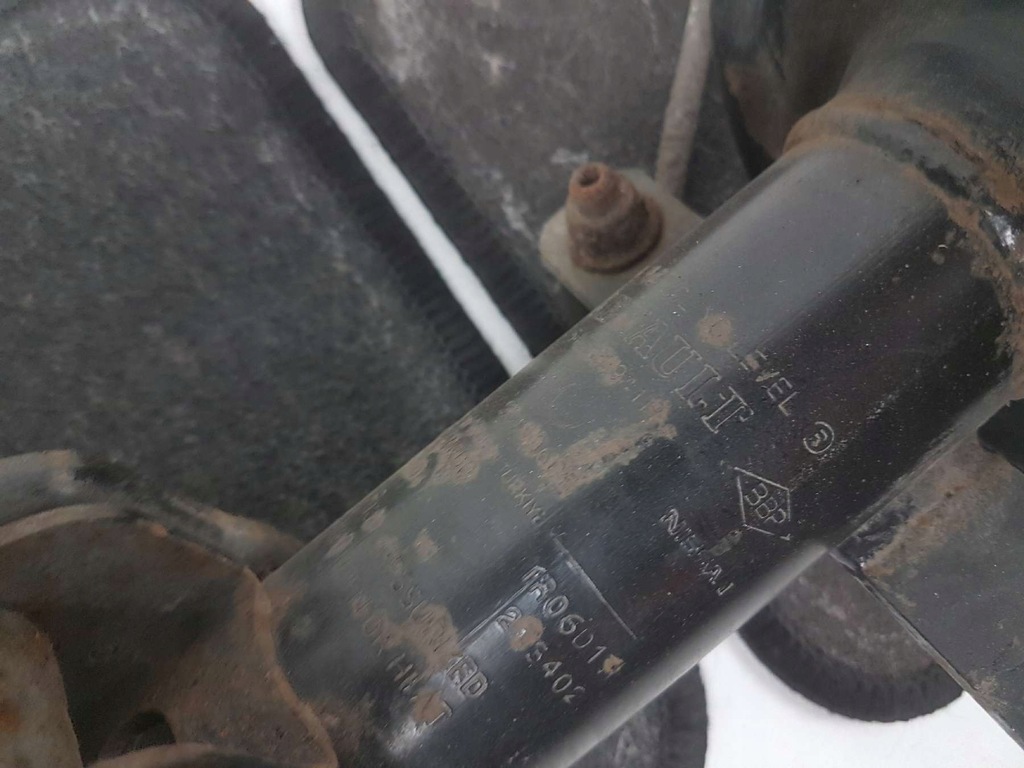 фото №6, Trafic iii 1.6 поворотный кулак амортизатор правый перед