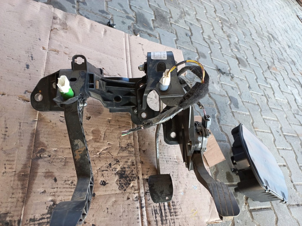 фото №1, Renault master iii педали тормоза сцепления